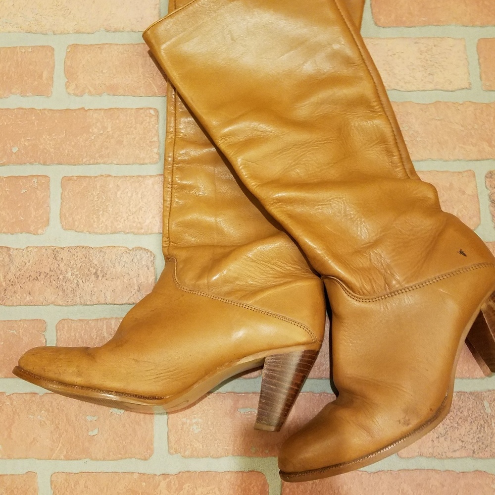 Frye boots In GUC.